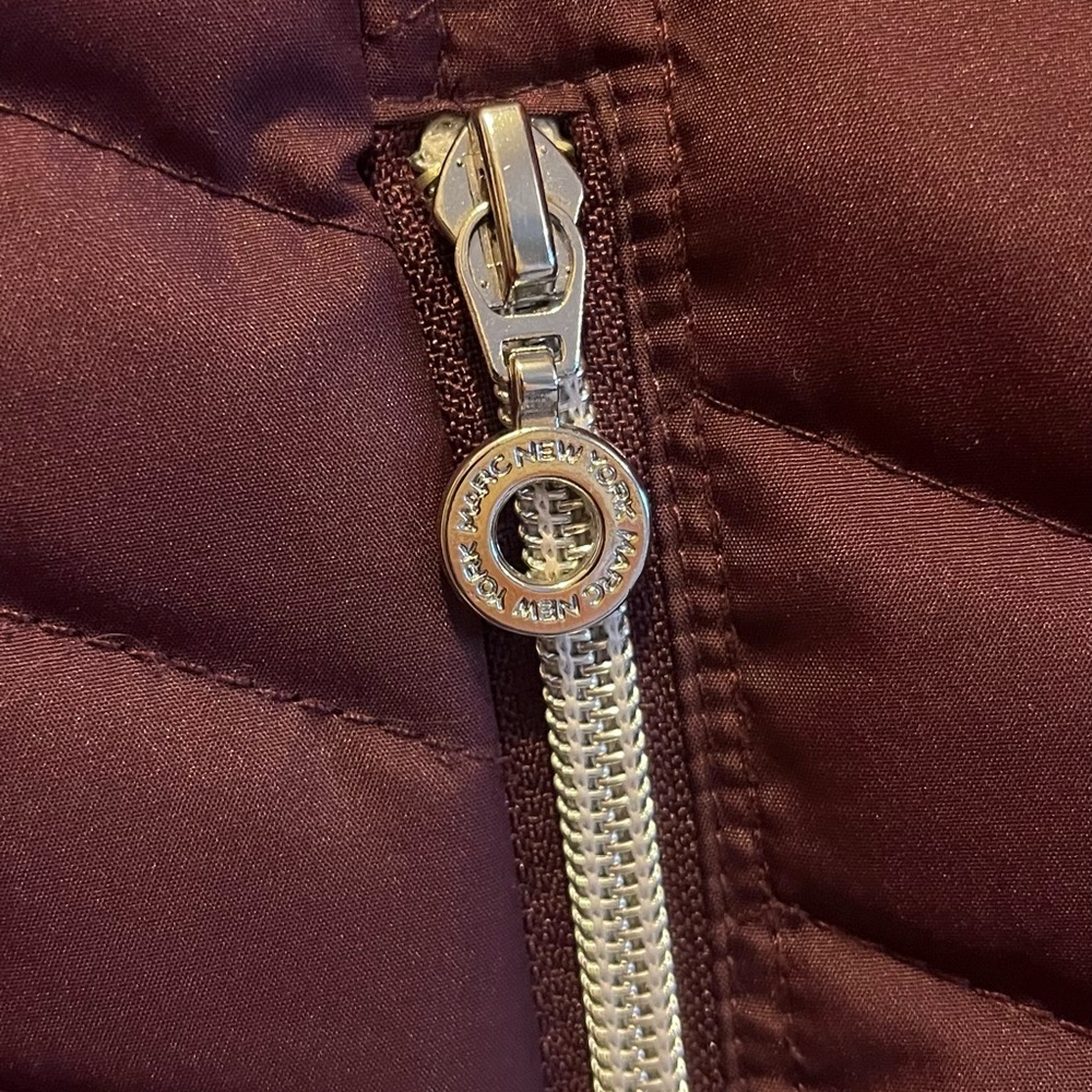 Marc New York beautiful quilted vest, wine color, size XL ,worn once - Picture 3 of 7